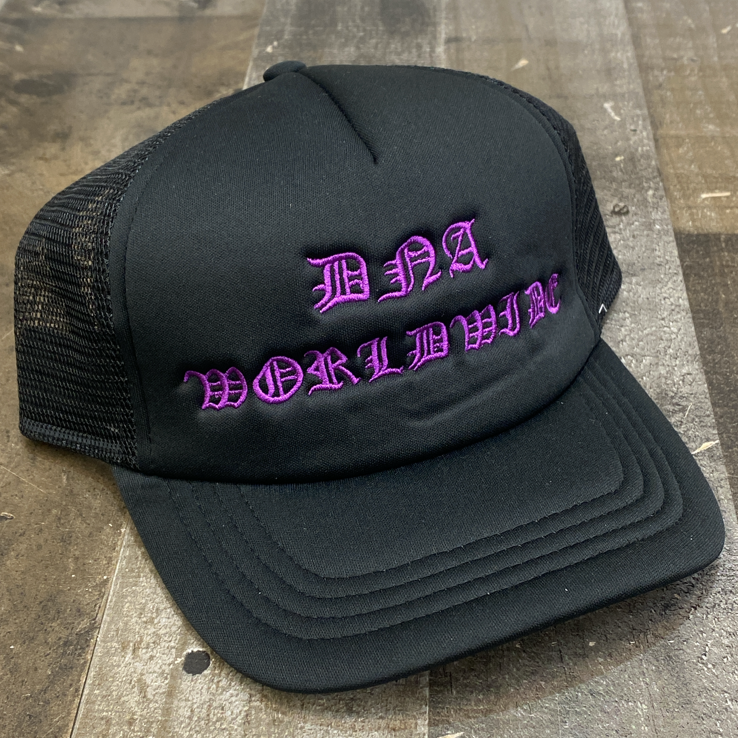 Dna Premium Wear - old english writing foam trucker hat (black/purple)