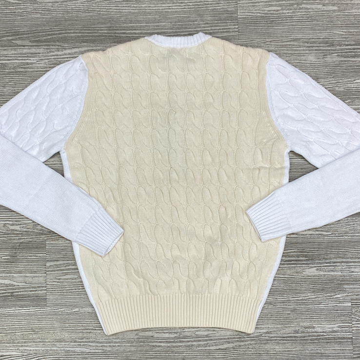 Akoo- slick bundled sweater (white)