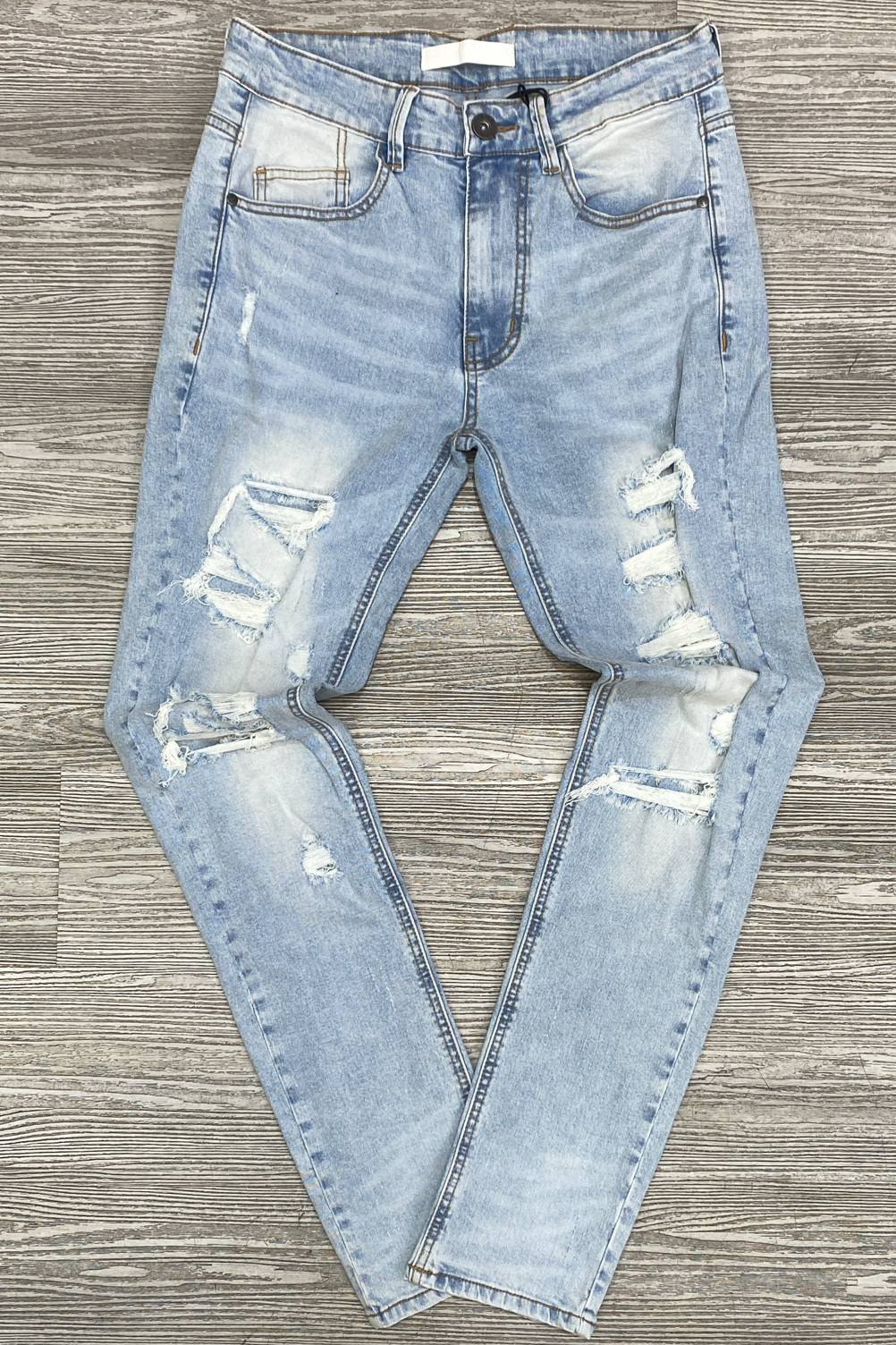KDNK- distressed jeans (lt blue)