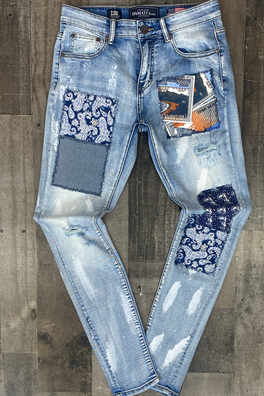 DAMATI- graphic patched jeans