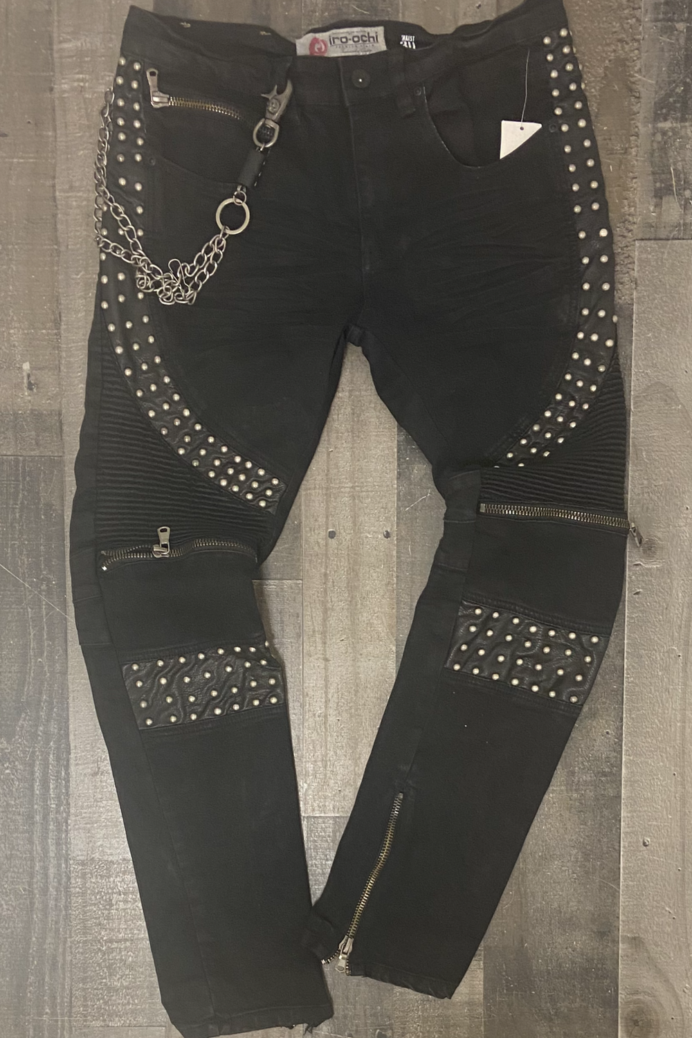 Iroochi - studded black jeans