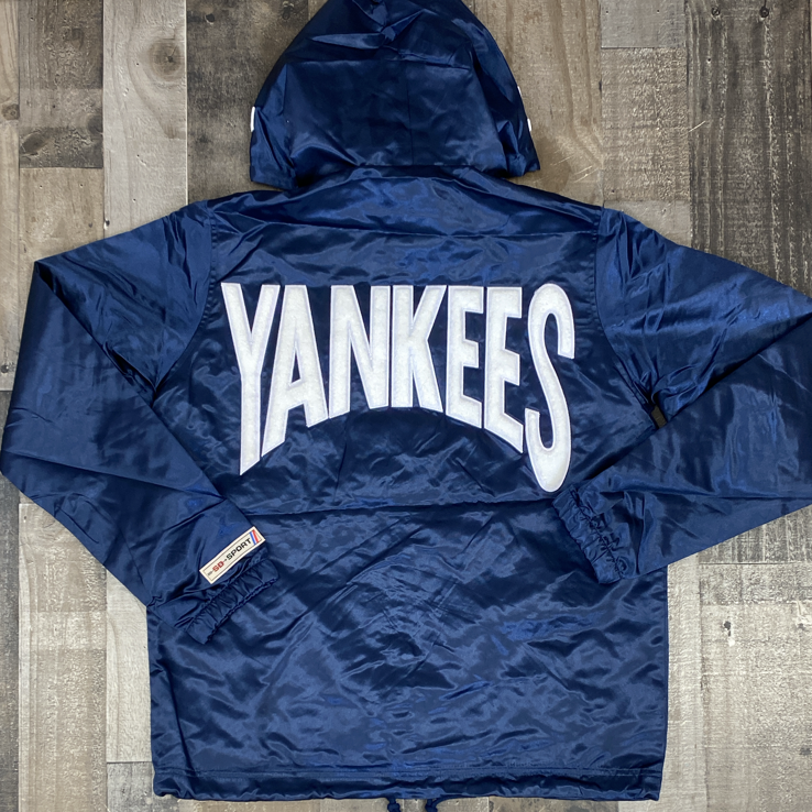 
                  
                    SD Sport- Yankees coaches jacket
                  
                