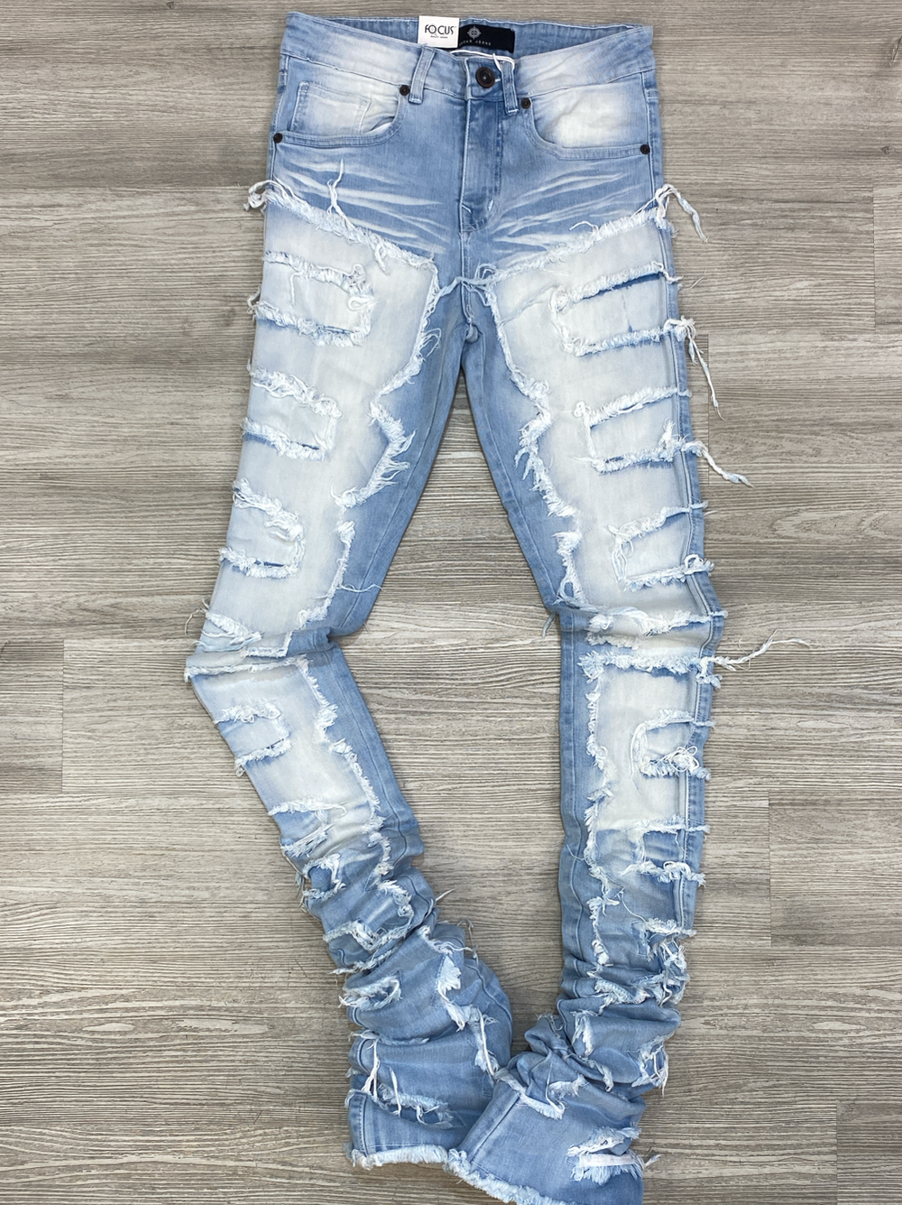 Focus- superstacked denim jeans