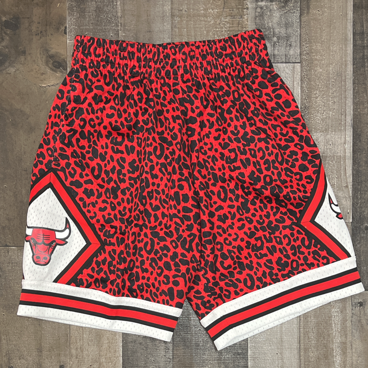 Mitchell & Ness- NBA Wild Life Swingman Bulls Shorts